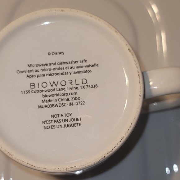 New Disney Pooh Mug - Picture 4 of 5